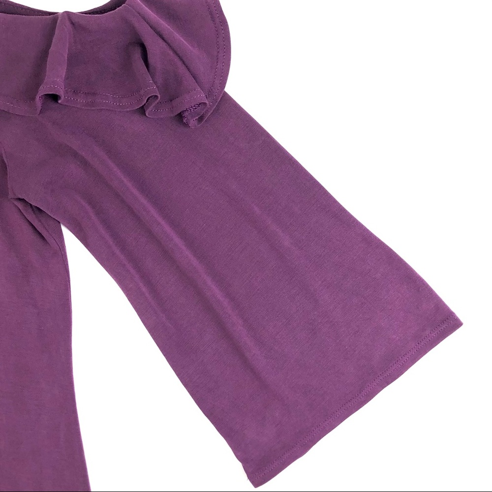 MOD Boutique Ruffle Cold Shoulder Key Hole Top - Picture 5 of 8